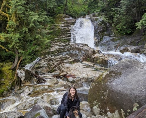 Lady stand near river